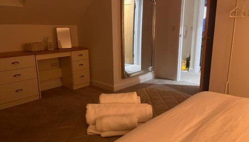 Abingdon - Photo 5, towels