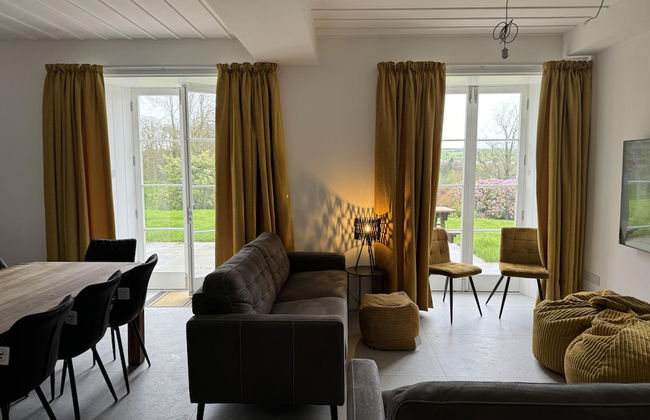 Captivating 5-bed Apartment Near Sion Mills - Foto 8