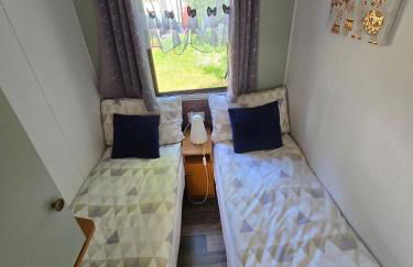 Unique Caravan with Outdoor Space - Foto 13
