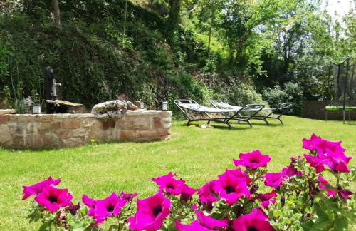 Les Gîtes du Moulin d Olt - Foto 2