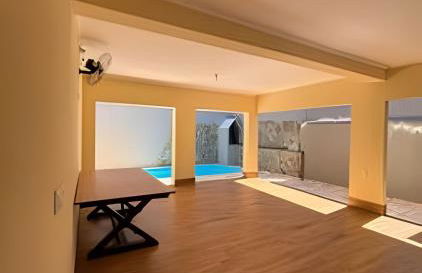 Casa com piscina, área gourmet e espaço p/ festas - Foto 29