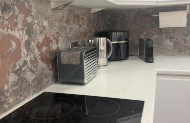 Grosvenor 126 Trendy Jesmond Whole Apartment - Photo 52