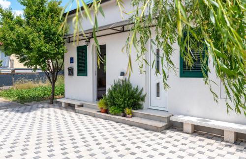 Apartman Donadina-Dalmatian heritage house - Foto 1