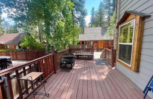 Cabin 7 sleeps 8 BEAUTIFUL BOULDER BAY, BIG BEAR - Foto 10