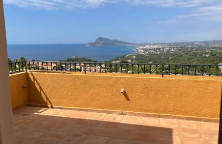 Stunning penthouse with sea view in Altea Hills - Photo 44