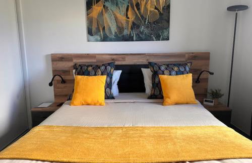 AJ - Stylish Pied-à-Terre à La Joliette - Parking - Foto 12