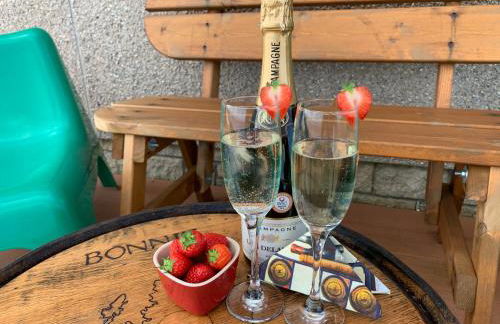 Luxury Seaside Home with Incredible Views - Foto 35