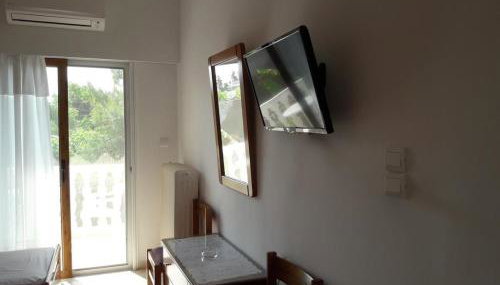 Posidonia Pension - Foto 2, Garden view