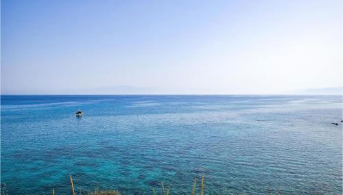 1 Bedroom Amazing Apartment In Locri - Foto 4