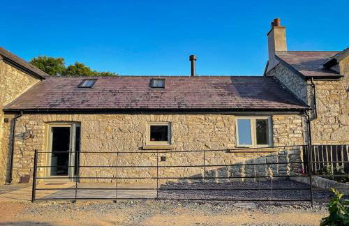 Neat Cottage, seaside cosy converted barn for 4 - Photo 14