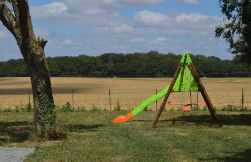 Grande Maison de Campagne avec Jardin Clos, Proche Levroux, 12 Pers., Châteaux, Zoo de Beauval - FR-1-591-176 - Foto 15