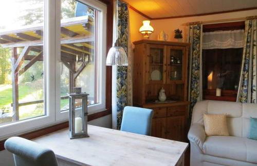 Haus im Gruenen - Foto 1