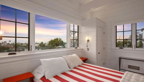 Coastal La Jolla Luxury - AC & Large Ocean View Patio! - Foto 3