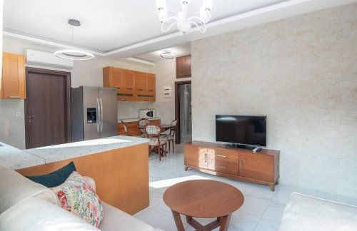 Διαμέρισμα με αυλή στη Μέλισσα - Foto 18