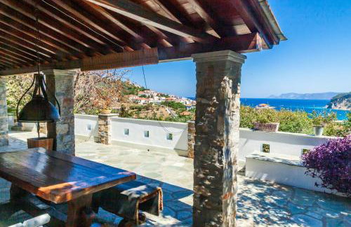 Skopelos luxurious villa "Aloupi" - Foto 5