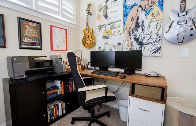 The Ladley Luxury Lifestyle Walk to Mile High - Foto 13