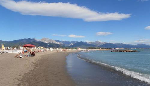 Villa Vecchia Fontana al mare - Tra Liguria e Toscana tra Viaregggio, Forte dei Marmi e Cinque Terre- Haus am Meer bei la Spezia - Foto 3