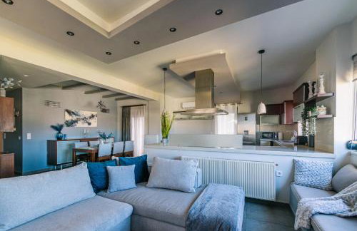 ARTica condo - Photo 40