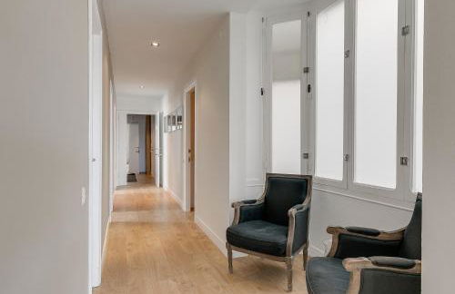 Rambla Catalunya Sky - Photo 47