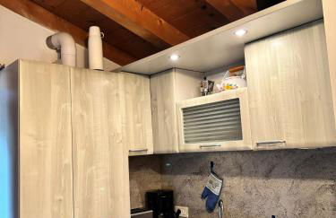 Attico Florian Vesio by Gardadomusmea - Foto 10