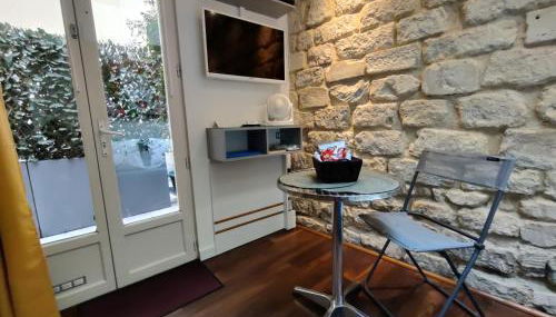 Romantic Tiny House inside Montmartre - Foto 5
