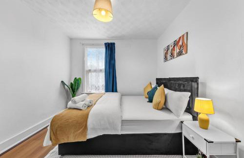 Citylink Spacious 5-Bedroom House,Wi-Fi,Easy Access to Excel and Central London - Foto 37