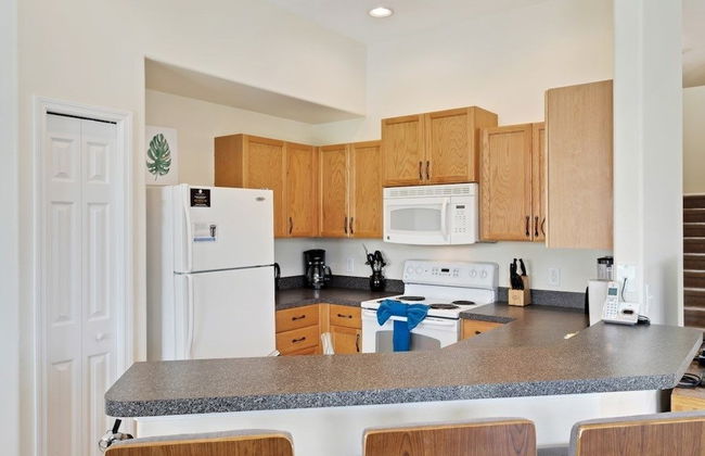 5BR Pool Home in Tuscan Hills by SHV-730 - Photo 11