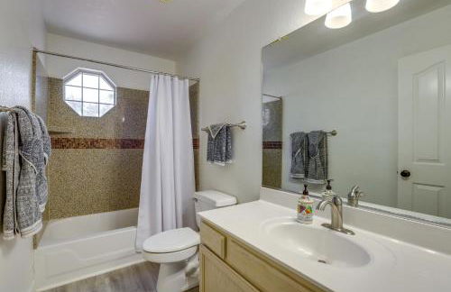 Cookout Ready! Desert Oasis with Pool in Goodyear - Foto 23