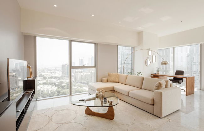 Fantastay Central Park Towers DIFC - Photo 5