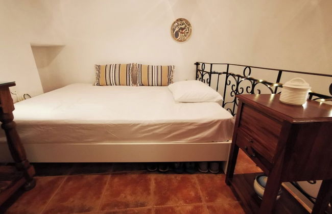 Authentic White House in Paros Lefkes - Photo 10