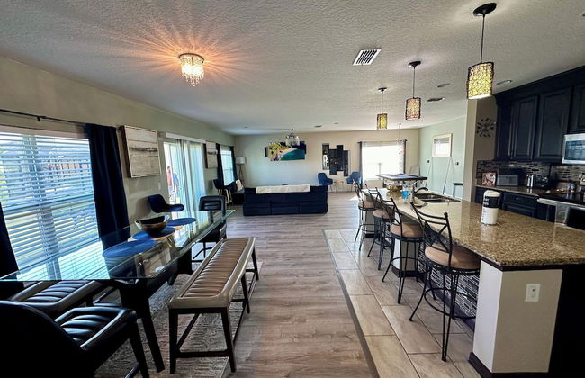 Spacious Fun & Convenient - Foto 1