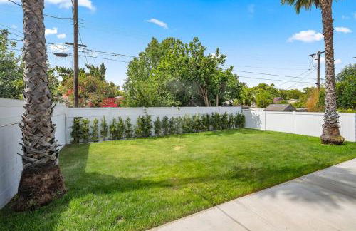 The Valley Nest Backyard Gameroom - Foto 24