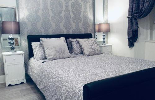 DUNOON - TOWN CENTRE HOLIDAY HOME APARTMENT - Foto 10