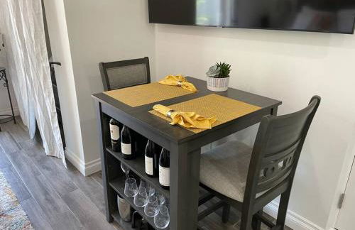 Sunrize Destinations - Newly renovated Mesa Studio - Photo 6