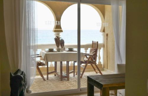SEA SUITE Romantic Beachfront Apartment Cotobro Beach, Almuñecar - Photo 19