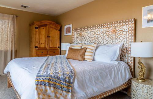 Sunset at Nirvana - Photo 32