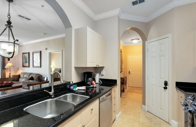 Spacious 3 Bed, 2 Bath Condo In Gated Community 3 Bedroom Condo by RedAwning - Foto 10