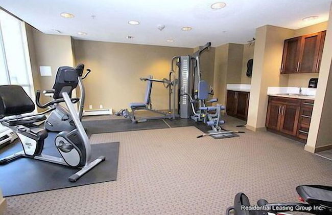 Regal Suites - Riverfront - Photo 22