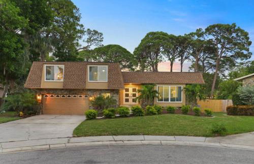 Tropical Oasis, 5 Mins to Beach - Foto 63