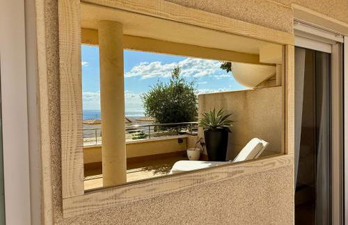 Precioso apartamento con piscina, vistas a mar - Foto 70