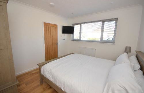 Coots - beautiful property in the heart of Wroxham sits on the waterside - Photo 18