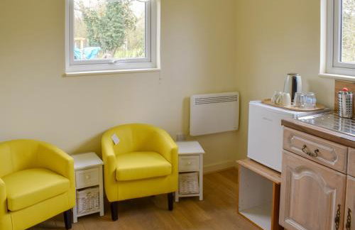 Shepherds Hut 2 At Laddingford - Uk32534 - Foto 2