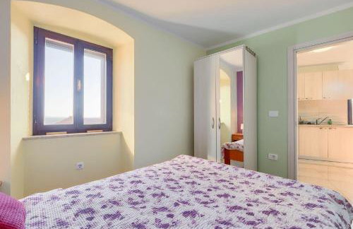 Mediterranes Apartment mit Panoramablick, Pool, Privatparkplatz, Grill - Photo 28