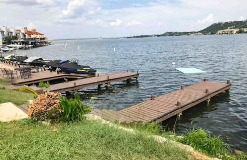 Condo Near Lake Horseshoe Bay with Private Balcony, Washer/Dryer, A/C, WiFi - Foto 1