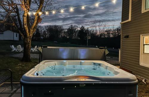 The Orchard, a family friendly home- hot tub, fire pit, yard games - Foto 44