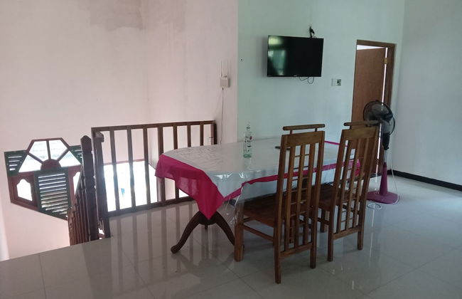 Charming 2-bed Apartment in Weligama - Photo 33