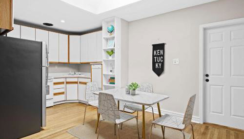 Cozy 1BR Near Downtown King Bed Full Kitchen - Foto 2