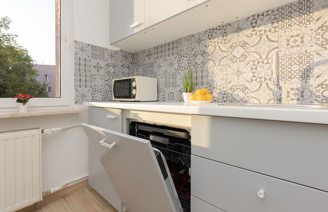 Kopcińskiego Apartment Warsaw by Renters - Photo 27