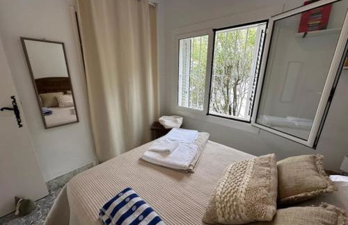 Preciosa casa con piscina desbordante y vistas al mar - Foto 30