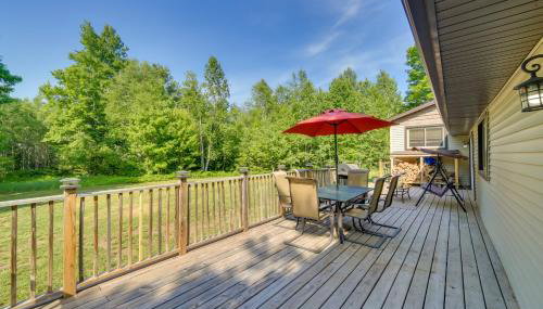 Champion Vacation Rental with Fire Pit! - Foto 3